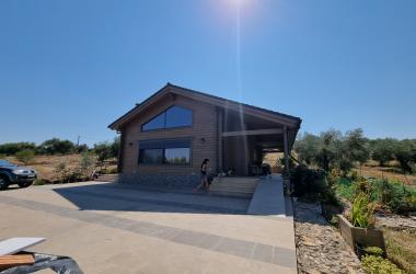  Βασίλαινας ξύλινα σπίτια με κορμό log houses ecological greenbuilding