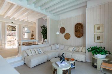  Timber Frame homes Timber frame houses sofa living room